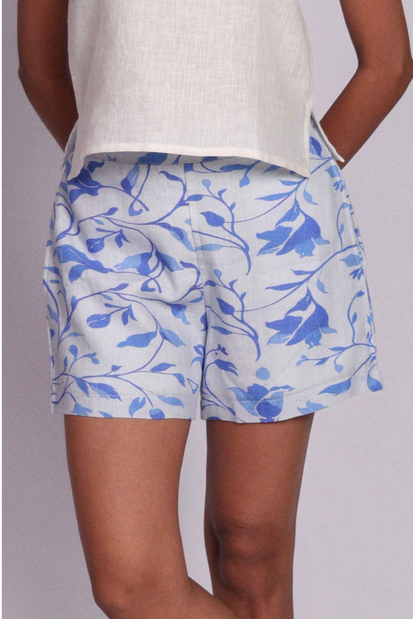 Sibyl Shorts Porcelain Sky
