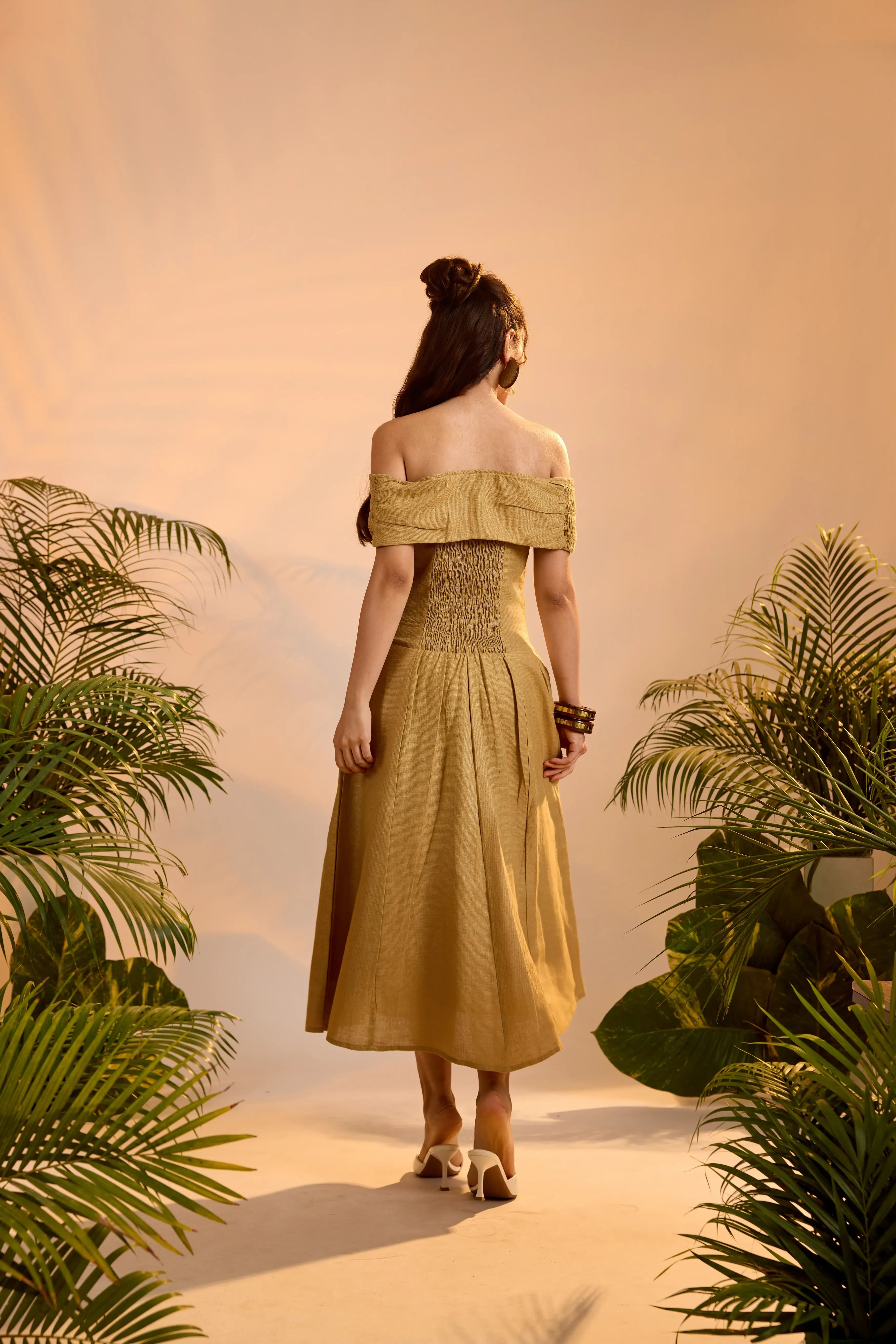 Yara Dress Ecru Beige