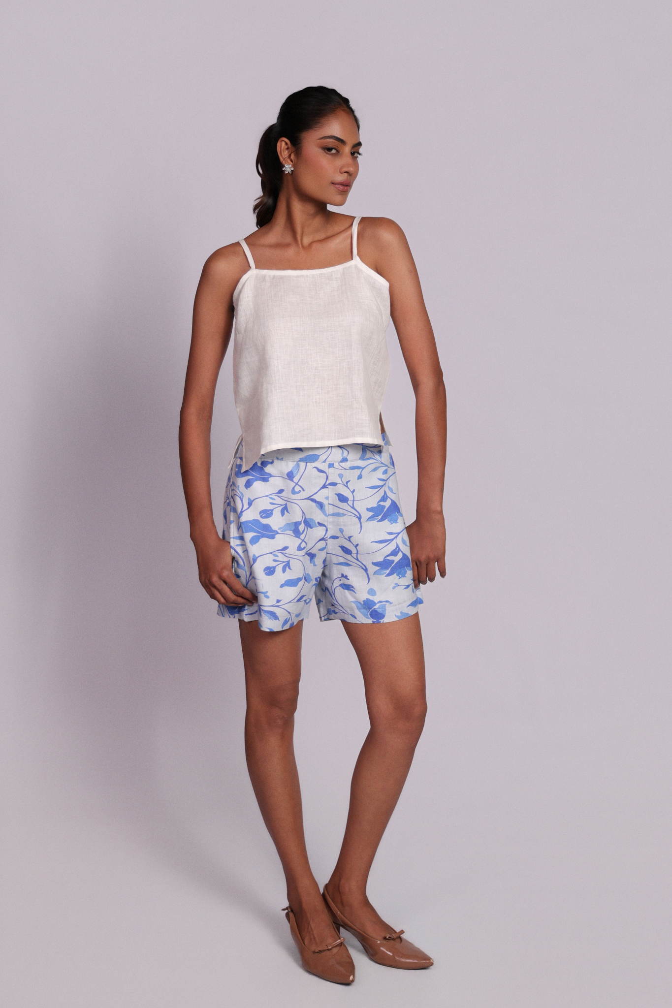 Sibyl Shorts Porcelain Sky