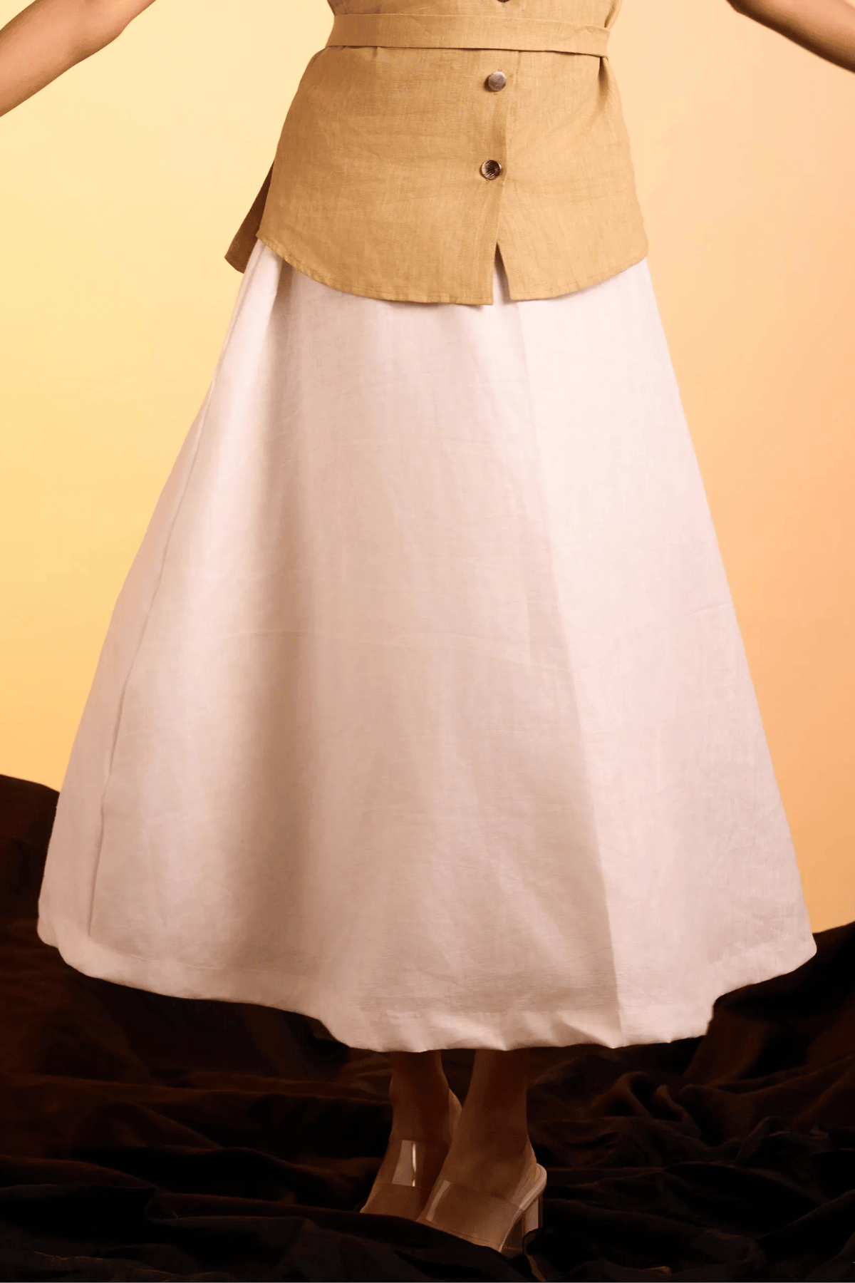 selar-skirt-whipped-cream