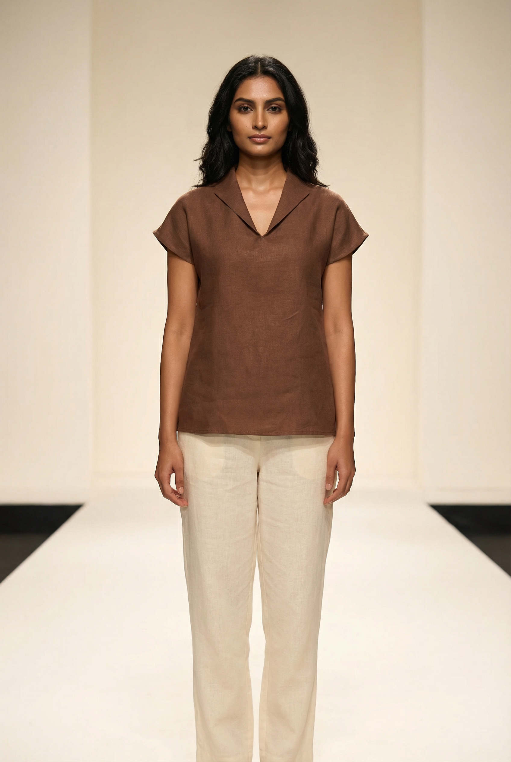 Maelis Top Chikoo Brown