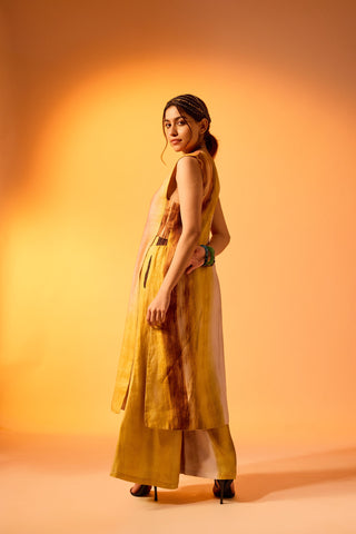 Saanvi Set Solaris