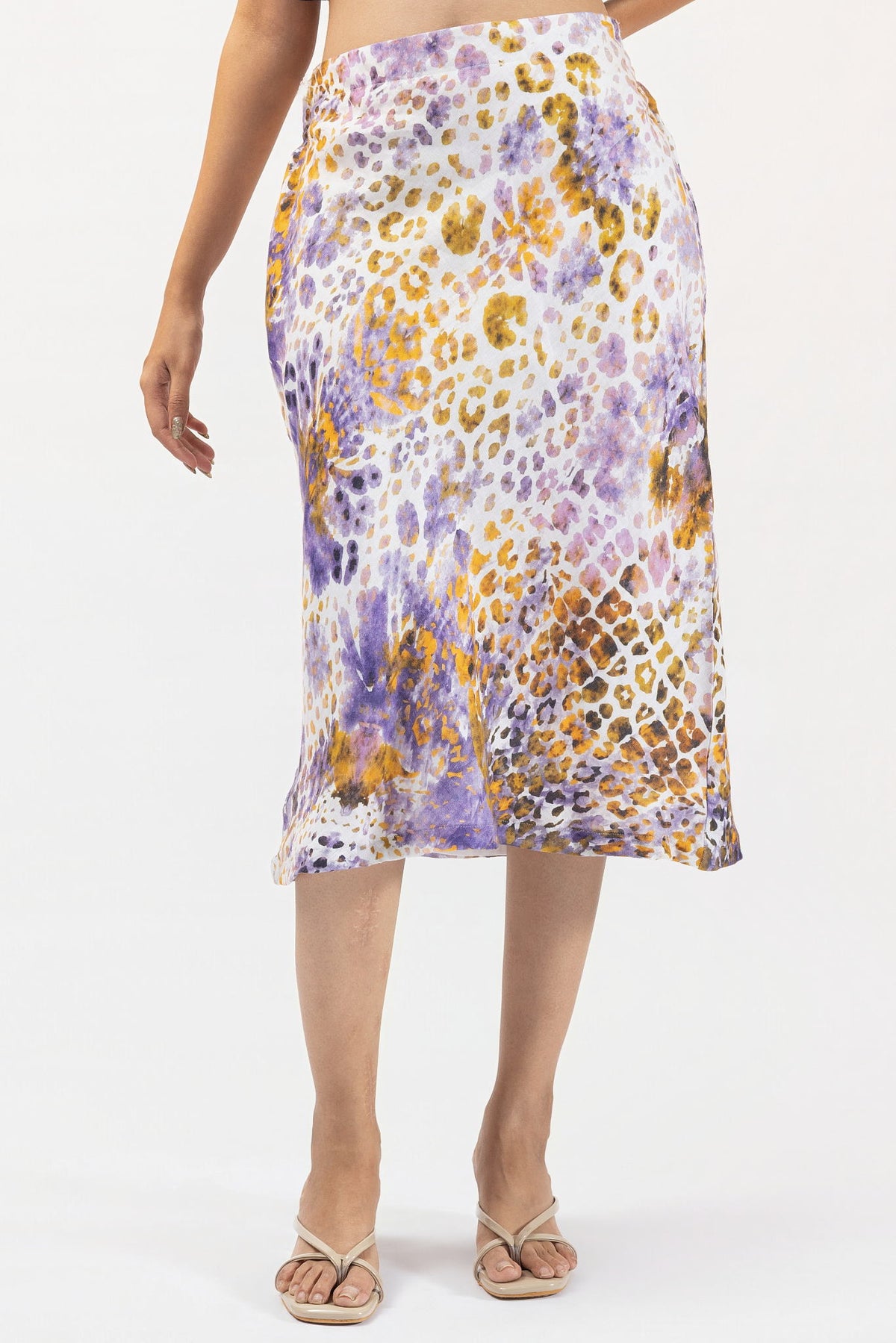 amber-skirt-fable