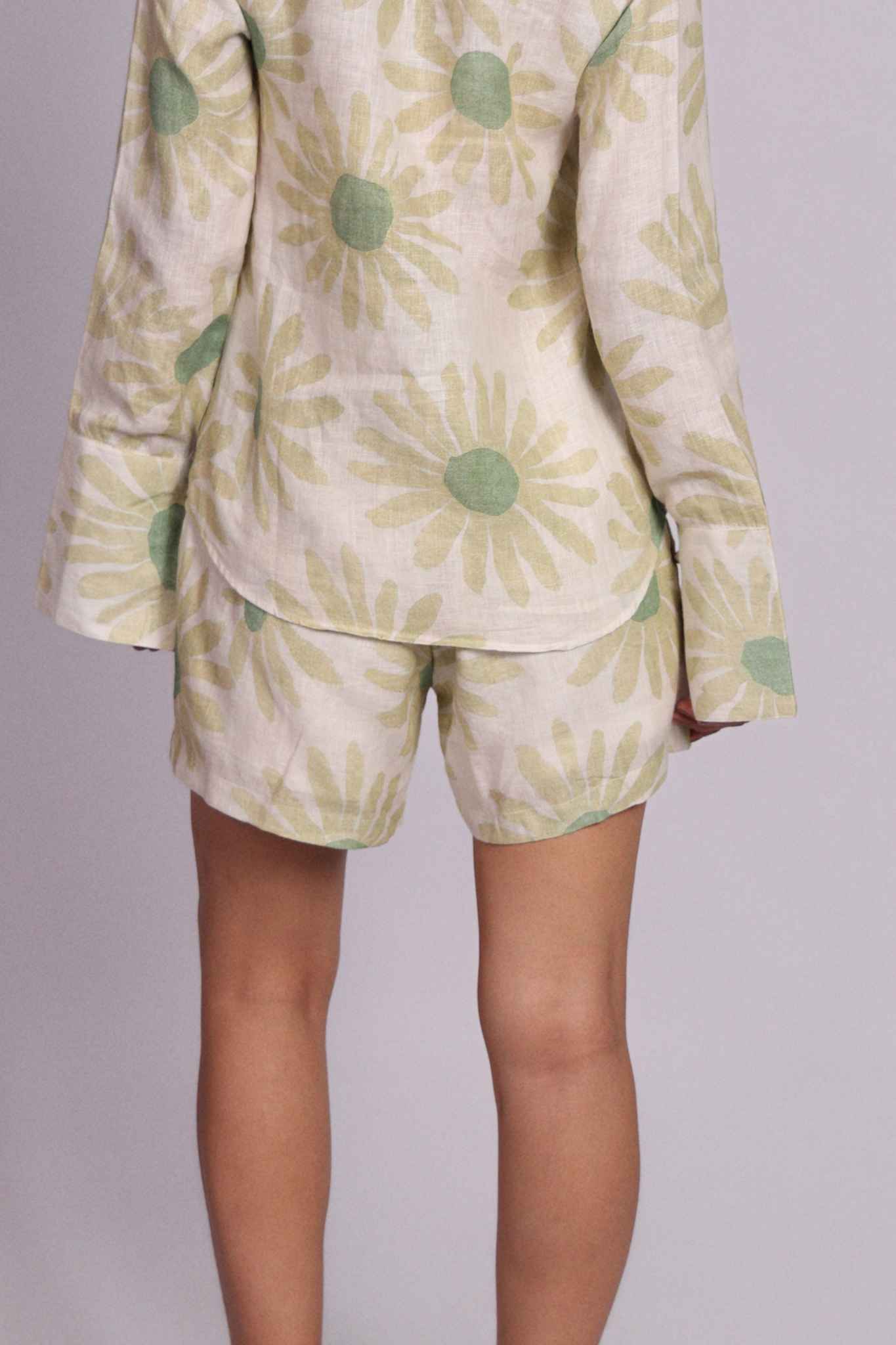 sibyl-shorts-green-meadow