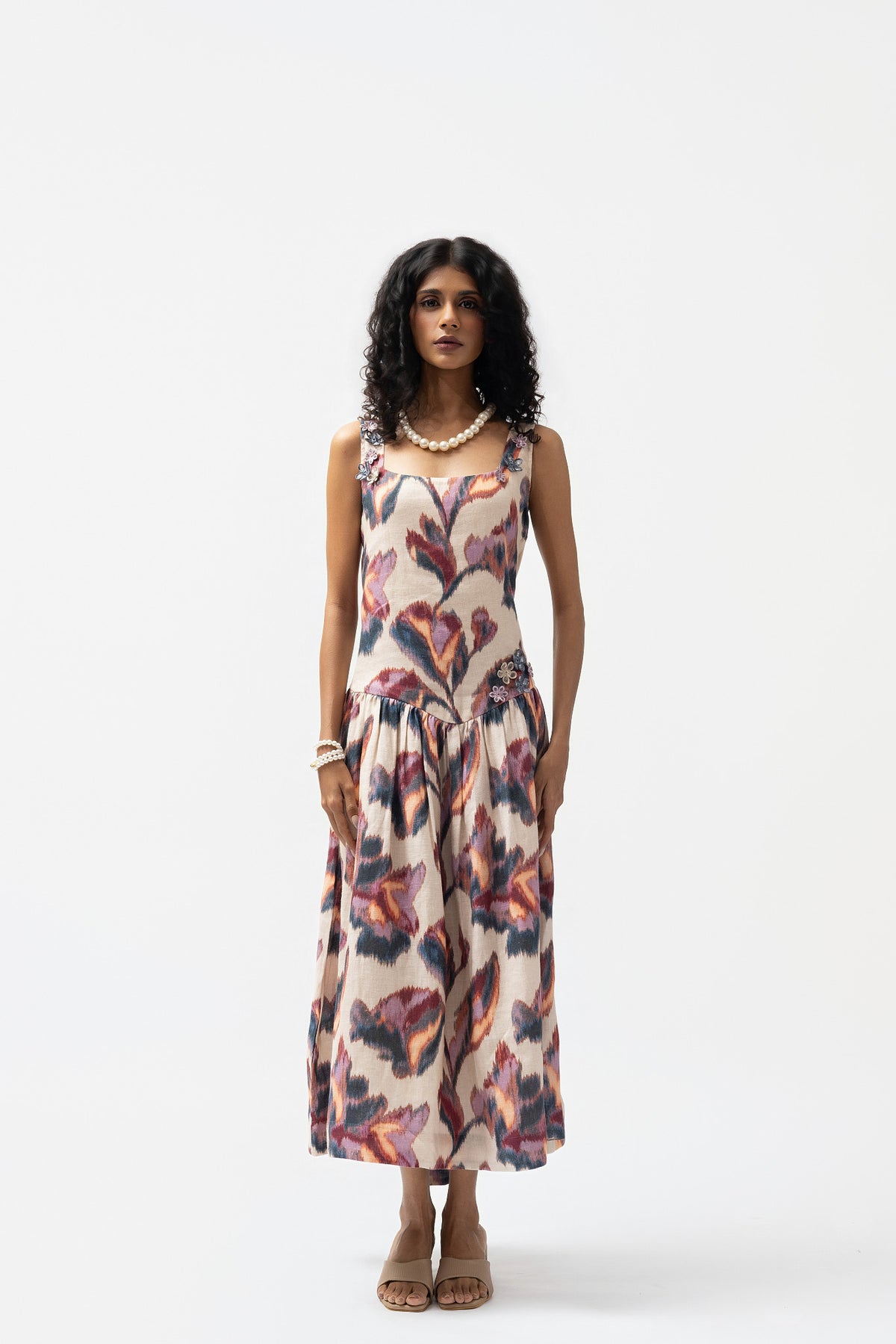 leher-dress-mirage