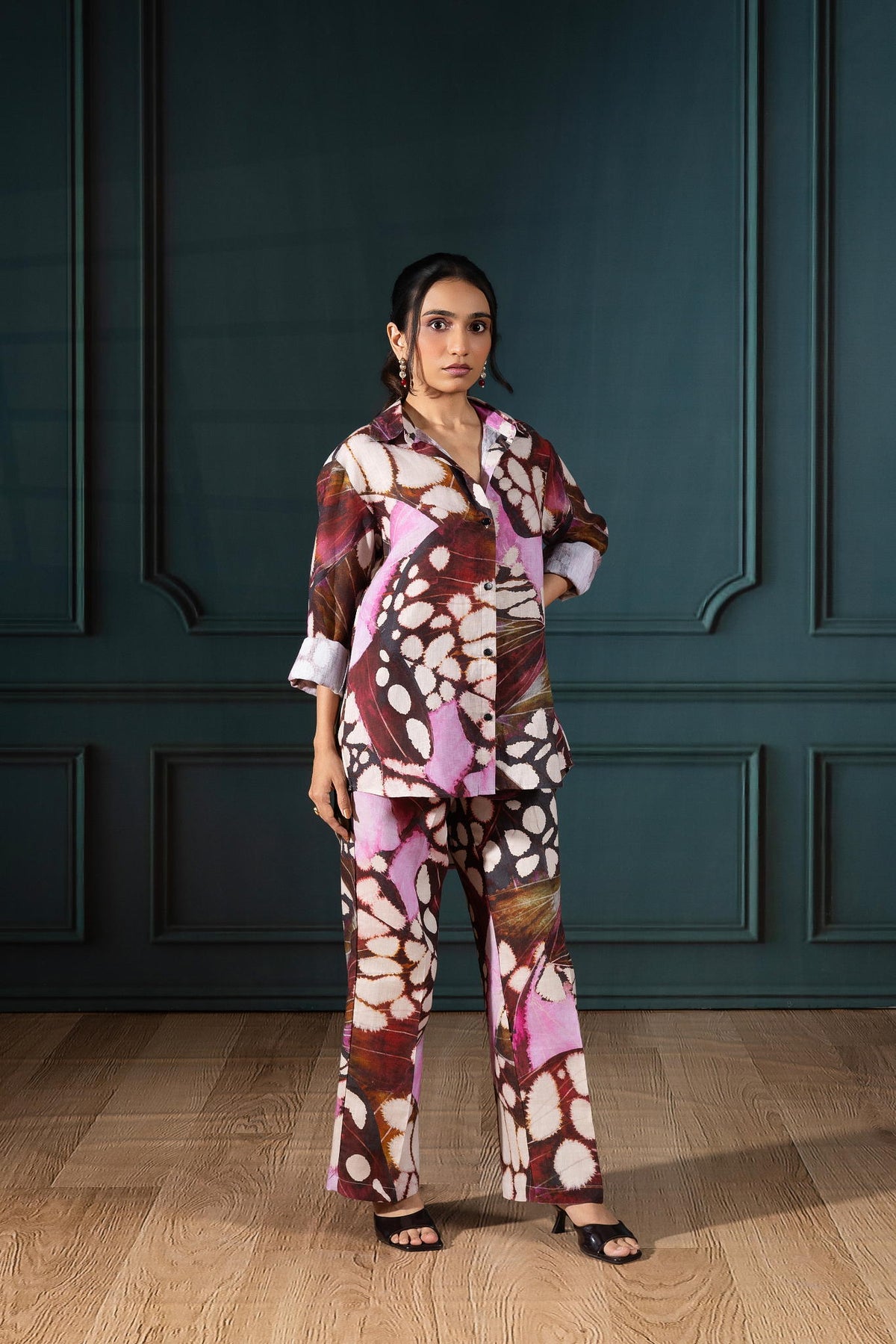 meher-set-velvetwing