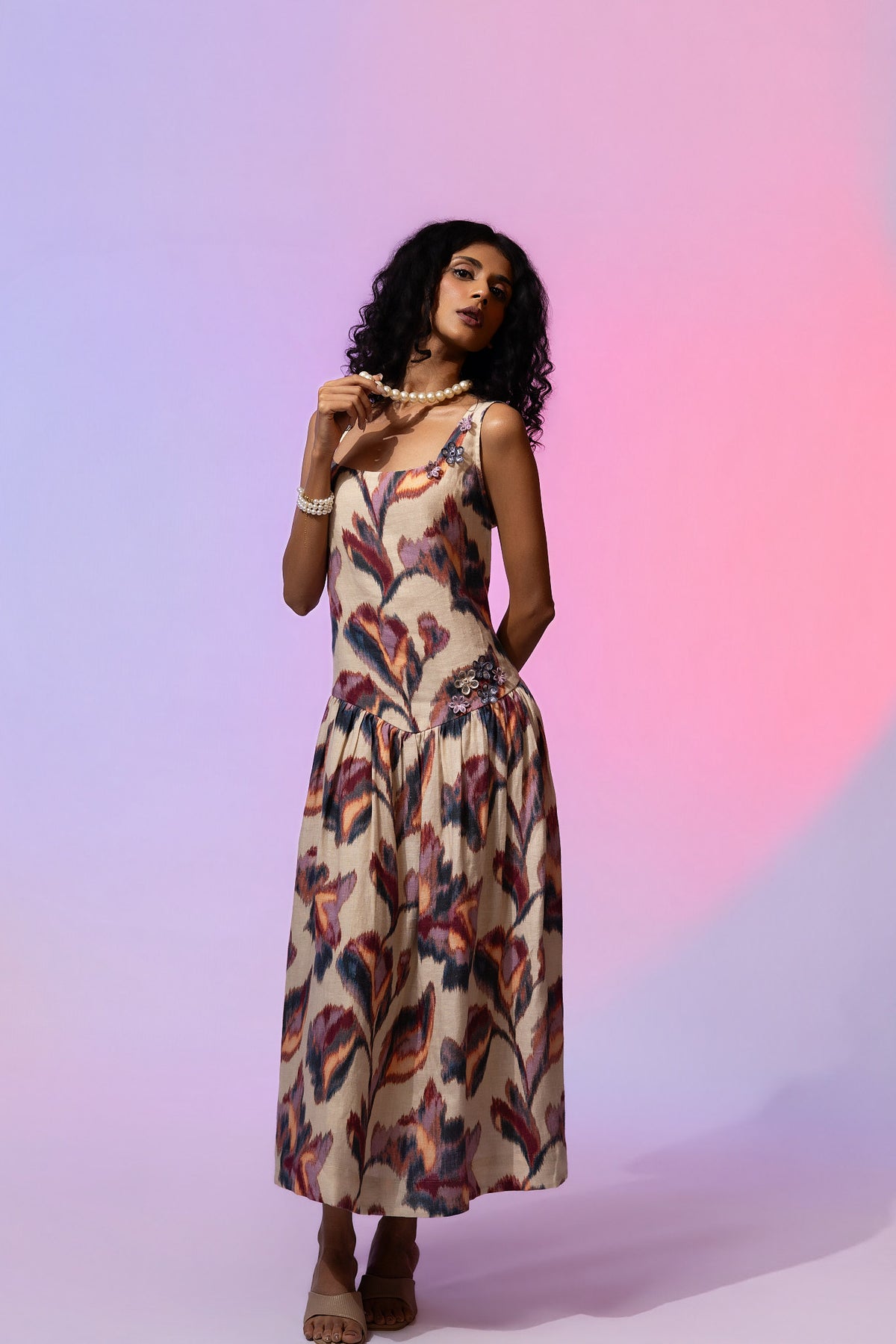leher-dress-mirage
